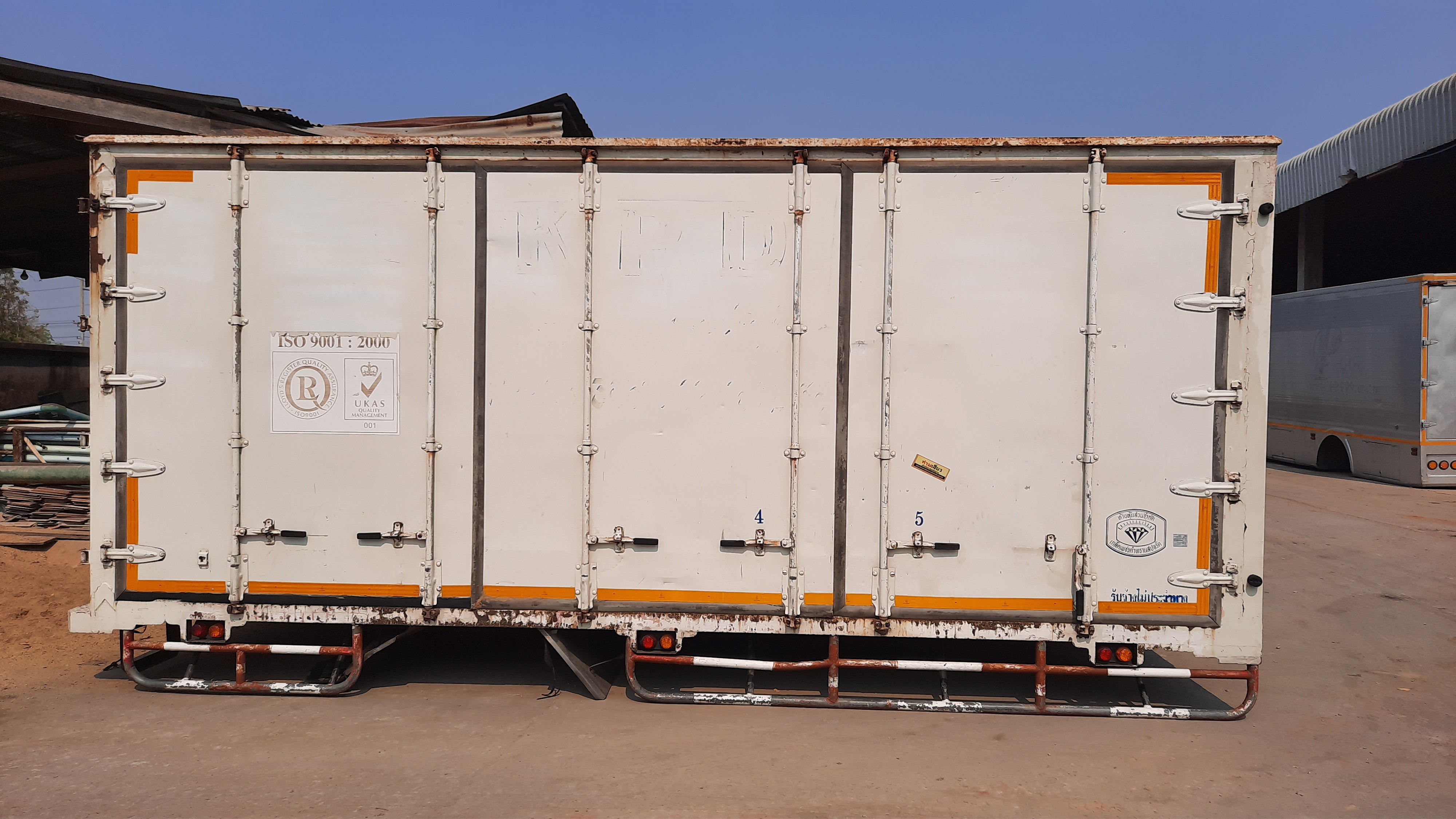 ตู้แห้ง 10 บาน สภาพสวย