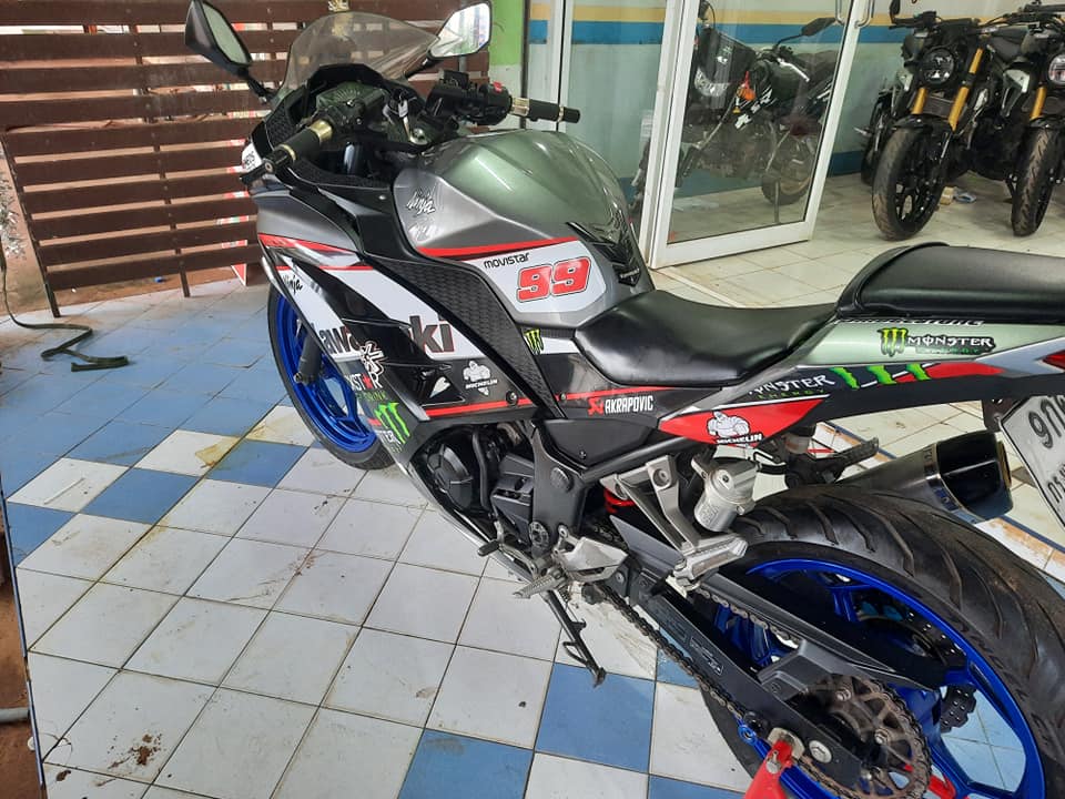 ขายลูกเดียว ninja300 abs หล่อๆ  ราคาเบาๆ