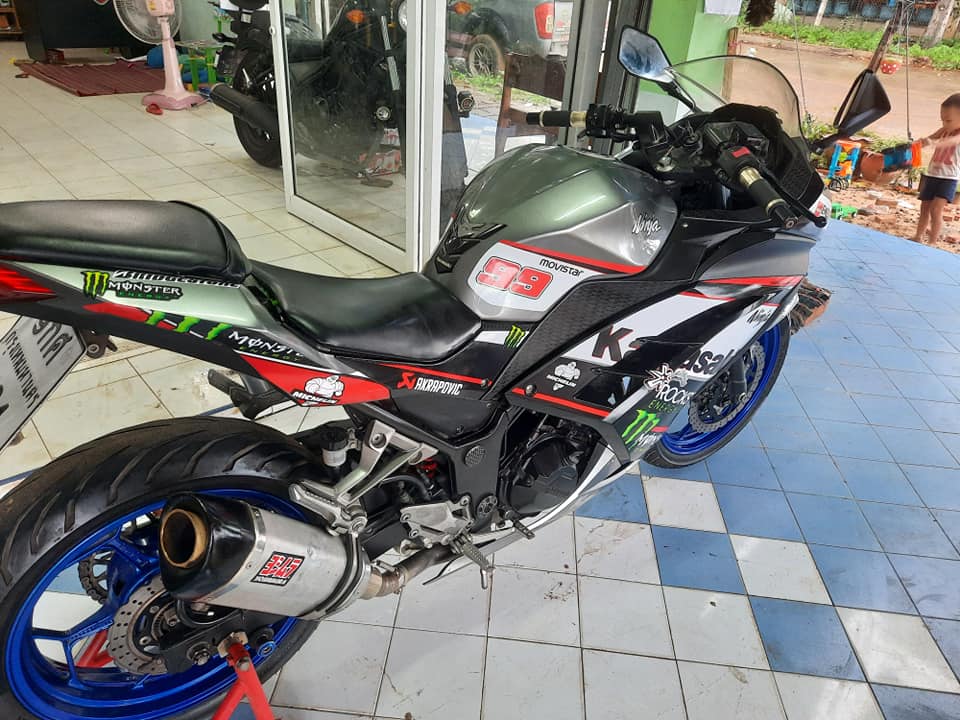 ขายลูกเดียว ninja300 abs หล่อๆ ปี 2558