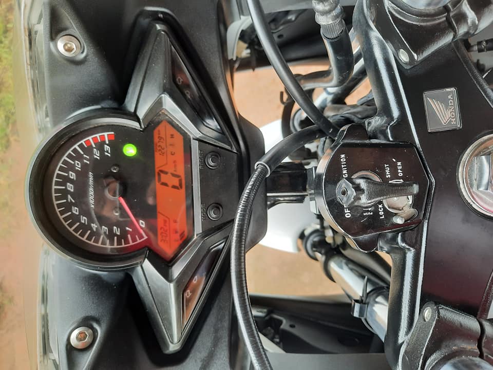 ขายลูกเดียว CBR150R สวยกริบใช้งานน้อย
