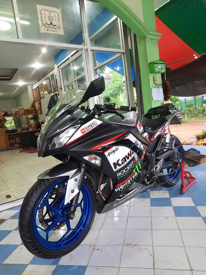 ขายลูกเดียว ninja300 abs หล่อๆ ปี 2558 ขายลูกเดียว ninja300 abs หล่อๆ ปี 2558