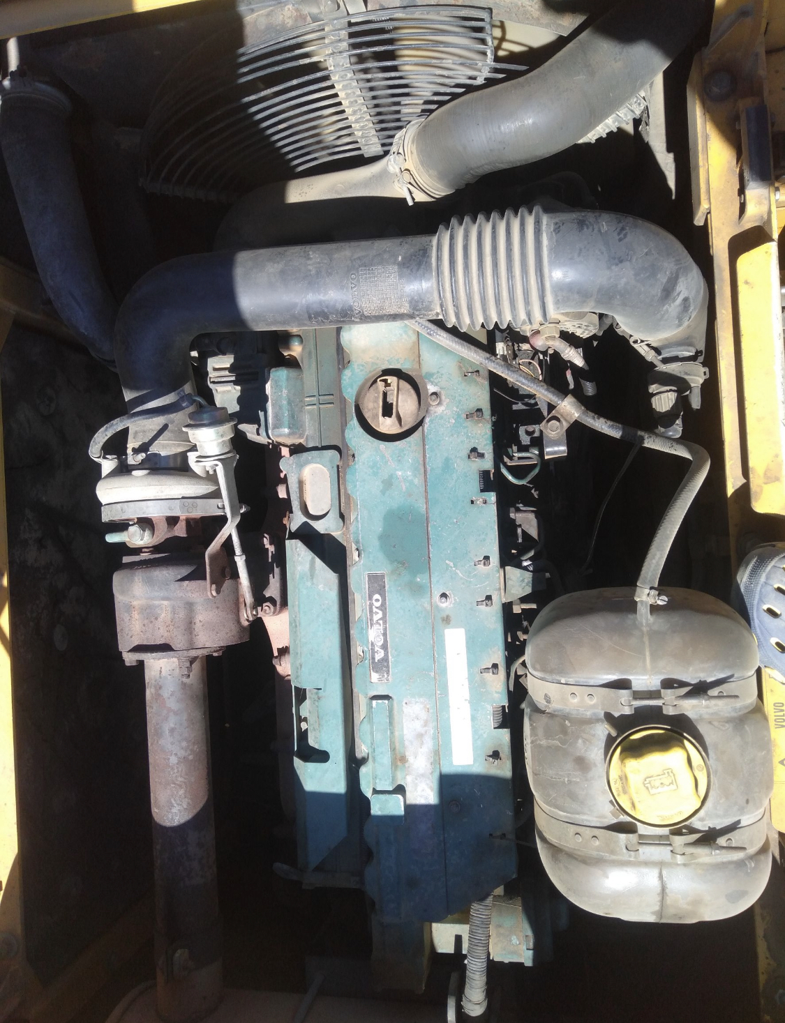 Volvo EC210 BLC เดิมๆ เต็มทุกระบบ ราคา 900000 วัช 081-7410515 Volvo EC210 BLC เดิมๆ เต็มทุกระบบ ราคา 900000 วัช 081-7410515