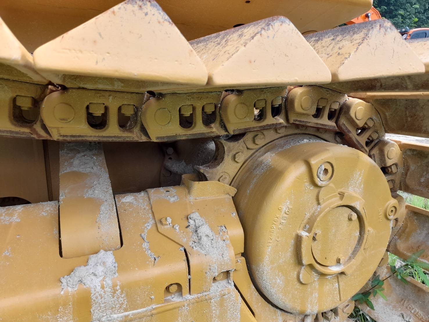 Caterpillar D5G LGP เก่านอกมา สวยเต็มเล่มพร้อมโอน ทำงาน 5 พัน ชม. ประกันชั้น 1 ราคา 1.75 เอกโทร 081-