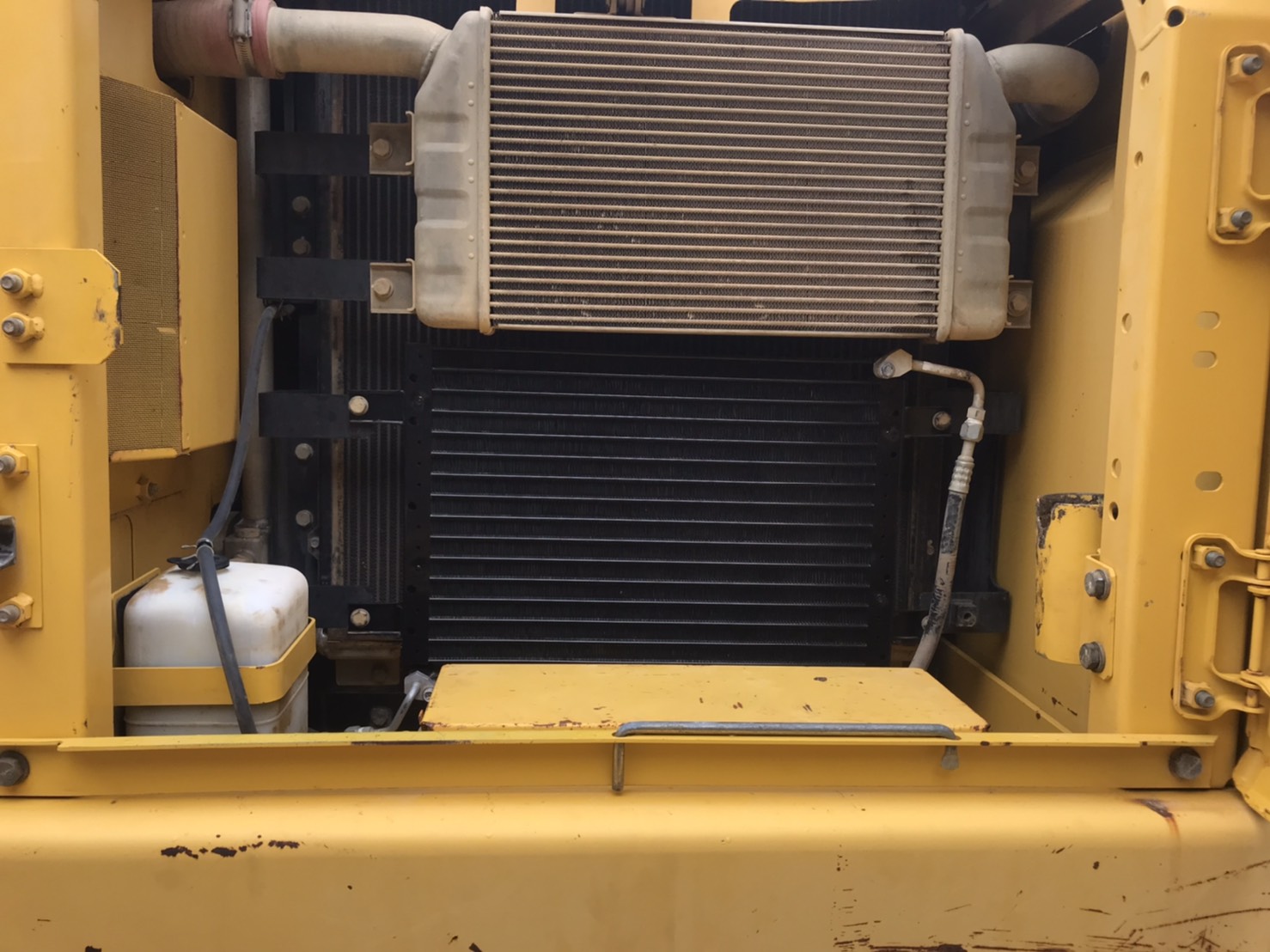 Komatsu Pc200-7 รถสวยเต็มทุกระบบไฟฟ้าครบ แอร์เย็น ห้องเก่งสวย ช่วงล่างเต็ม เครื่อง ปั้ม ทำงานเร็วแรง Komatsu Pc200-7 รถสวยเต็มทุกระบบไฟฟ้าครบ แอร์เย็น ห้องเก่งสวย ช่วงล่างเต็ม เครื่อง ปั้ม ทำงานเร็วแรง