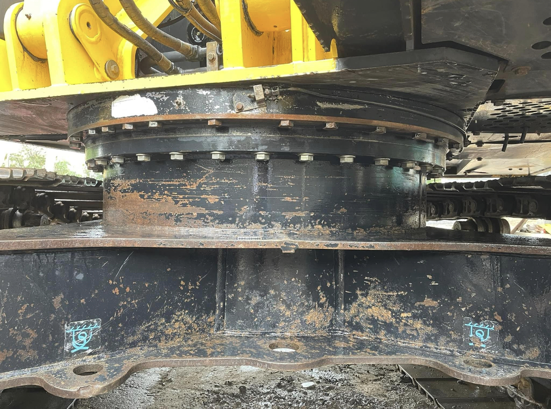 Sumitomo SH210-5 สีเดิมทั้งคันแห้งทุกจุด 9 พันชั่วโมงเอกสารเล่มทะเบียน 1500000 เอม โทร 0817410515