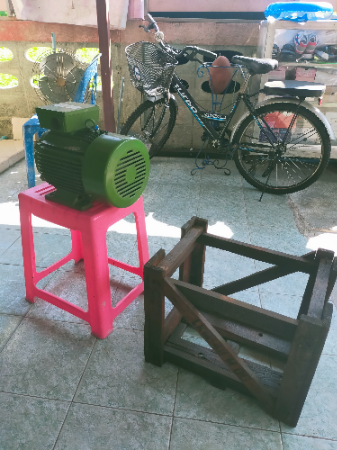 มอเตอร์ไฟฟ้า SEMCO ของเยอรมันขนาด 3 แรงม้า 3เฟส 945รอบ ใช้ไฟ 220-380V. แกนเพลา28มม สินค้ามือ1 ครับ