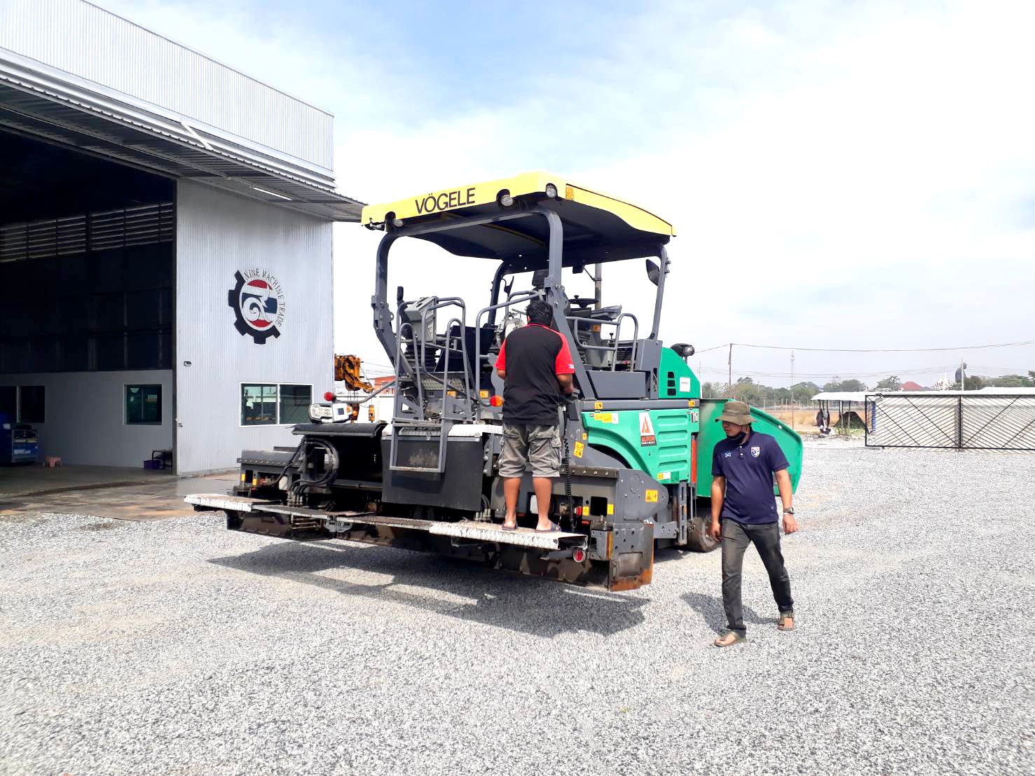 รถปูยาง Vogele S1603-2 ปี2013 นำเข้ายี่ปุ่น