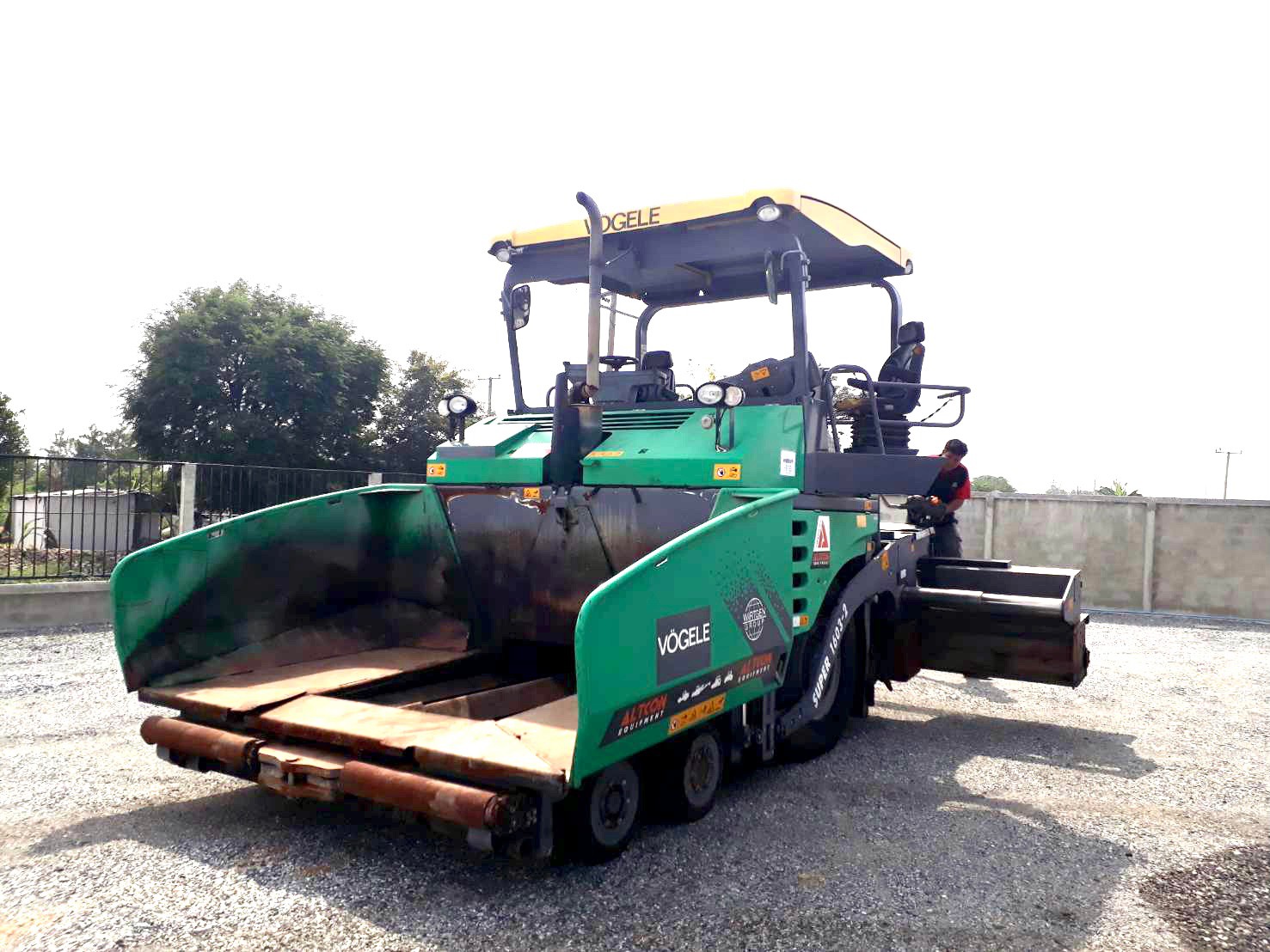 รถปูยาง Vogele S1603-2 ปี2013 นำเข้ายี่ปุ่น