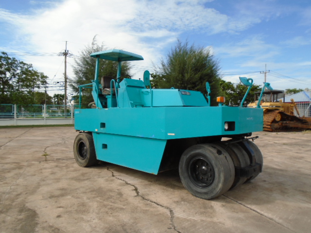 รถบดล้อยาง (Tire Roller ) 7 ล้อ