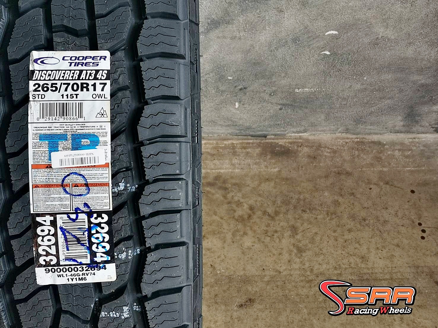 COOPERTIRES DISCOVERER AT3 4S 265/70R17 ยางใหม่ปี2021 ราคาพิเศษ COOPERTIRES DISCOVERER AT3 4S 265/70R17 ยางใหม่ปี2021 ราคาพิเศษ