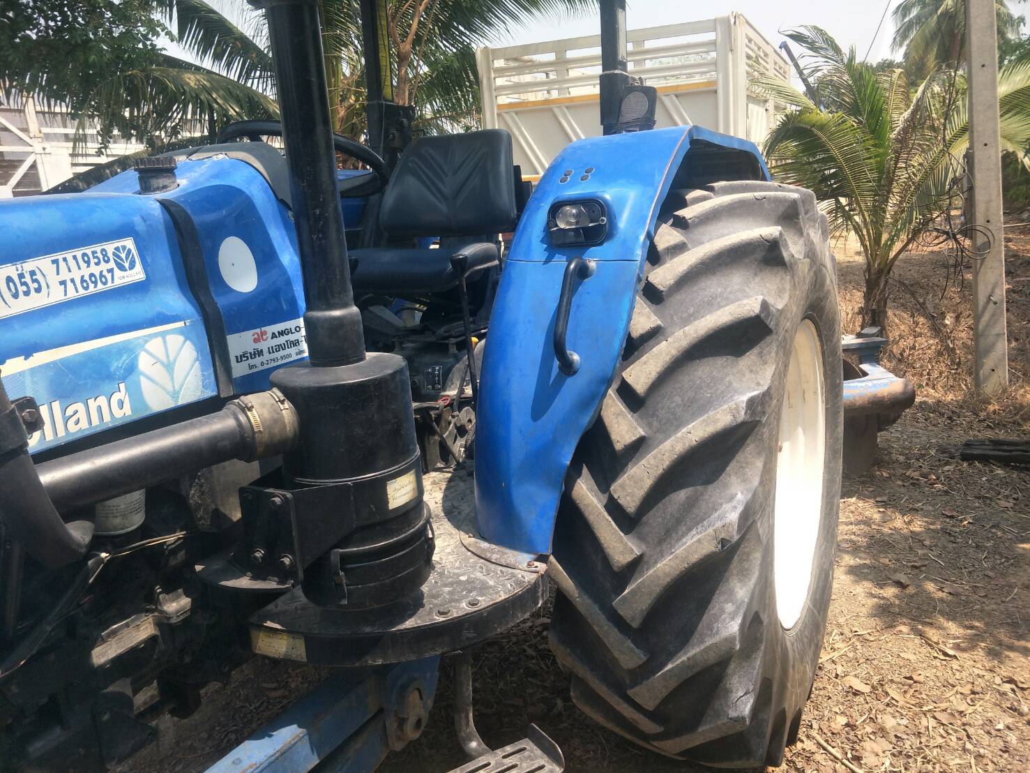 รถไถนิวฮอลแลนด์TD90