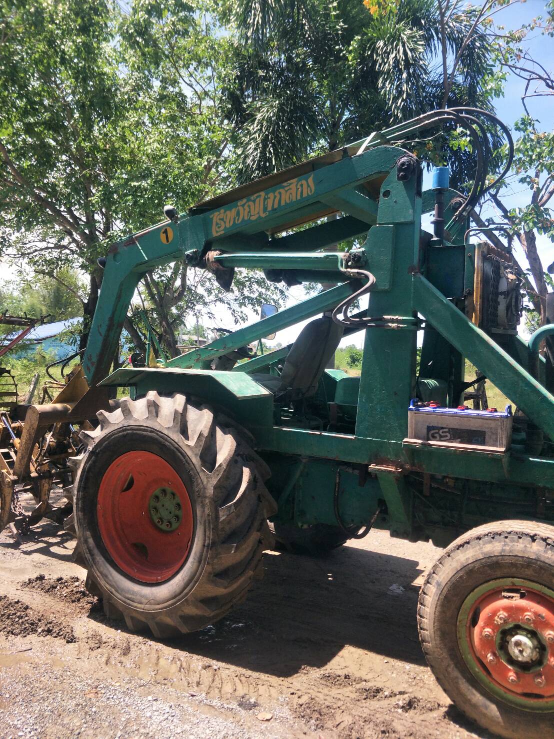 รถคีบอ้อยฟอร์ด6610