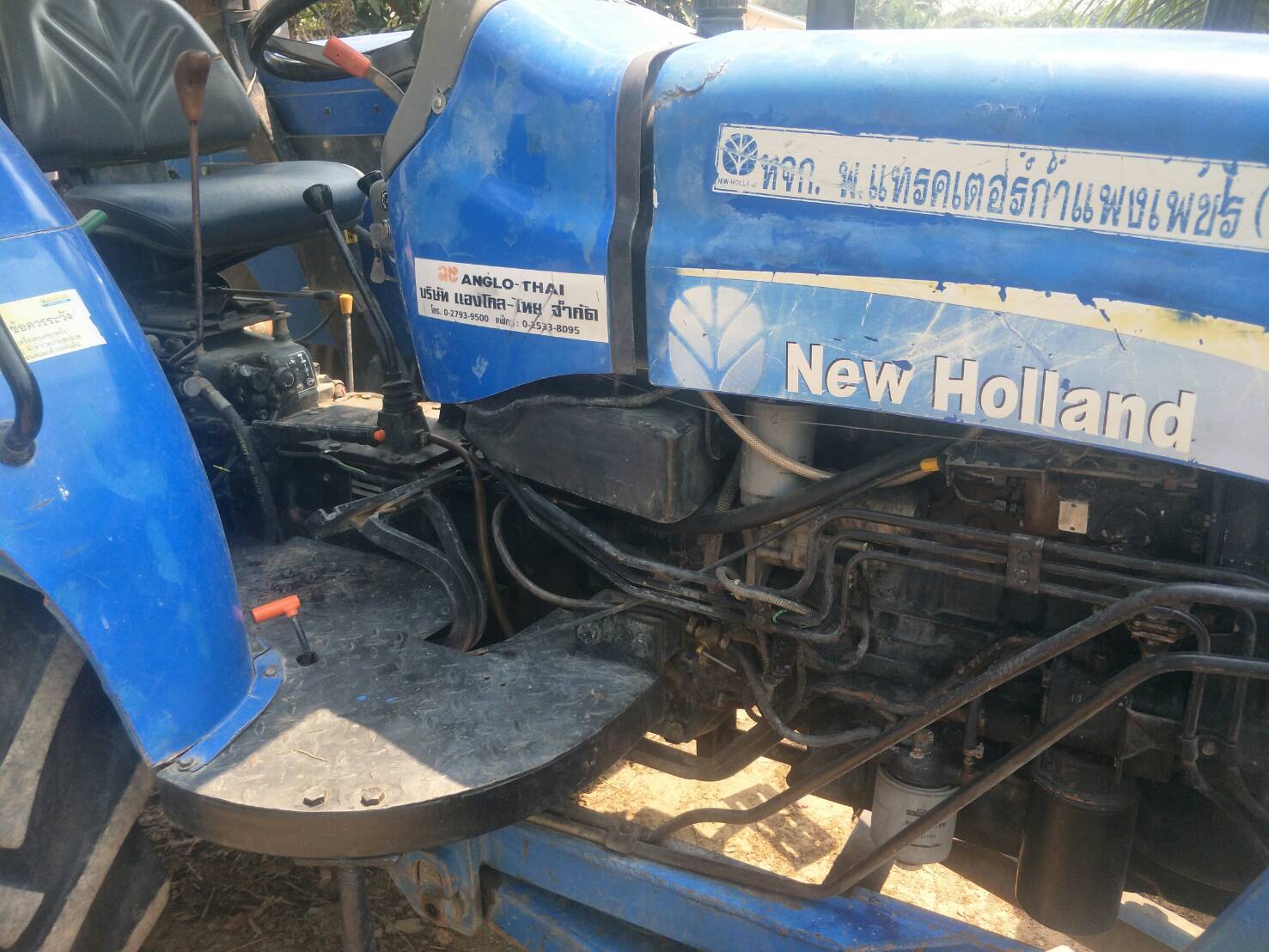 รถไถนิวฮอลแลนด์TD90