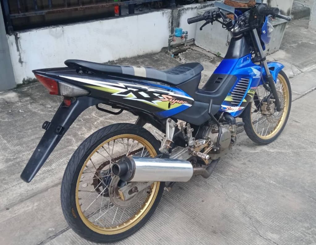 ขาย Honda sonic125 ตัวใหม่ 👉สาตทร์มือ+สตาทร์เท้า ขาย Honda sonic125 ตัวใหม่ 👉สาตทร์มือ+สตาทร์เท้า