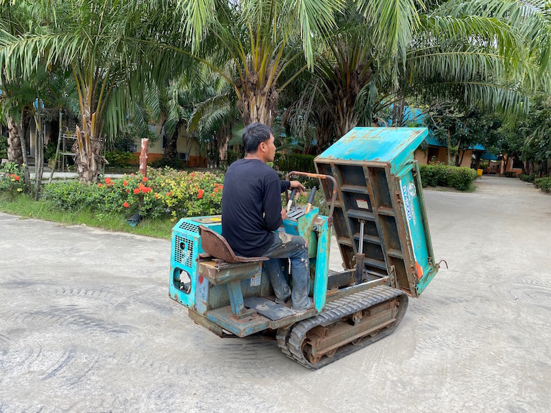 ขายรถบรรทุกดั้มเปอร์KUBOTA RY800 ดีเซลแรงสะใจ สตาร์ทไฟฟ้า ตีนตะขาบแทรคยางสวย สวยเดิมจากญี่ปุ่นยังไม่เคยใช้ในไทย 85,000เท่านั้น!!