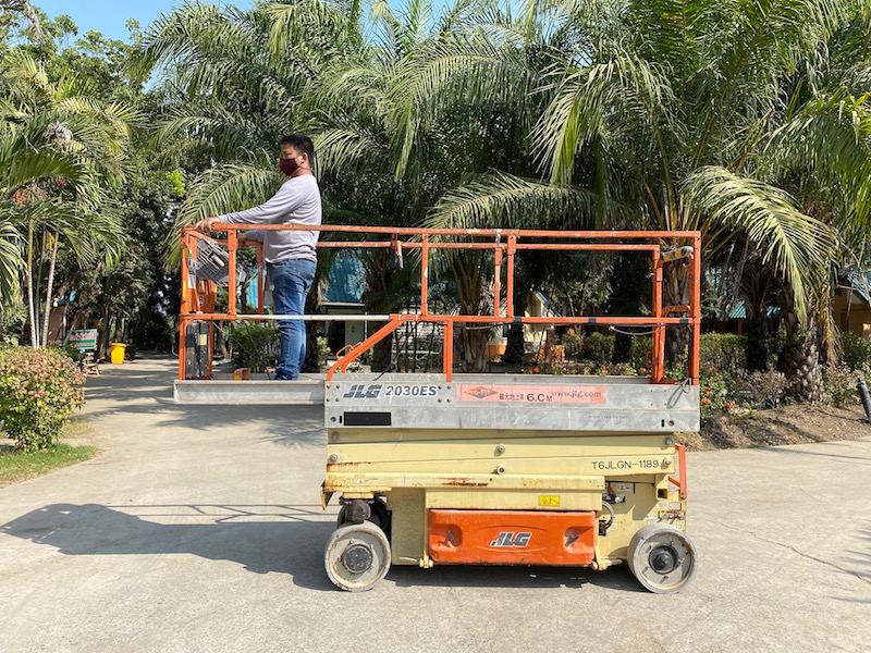 ขายรถกระเช้า JLG2030esไฟฟ้า สูง6.1เมตร สวยเดิมจากญี่ปุ่นยังไม่เคยใช้ในไทย 99,000เท่านั้น ขายรถกระเช้า JLG2030esไฟฟ้า สูง6.1เมตร สวยเดิมจากญี่ปุ่นยังไม่เคยใช้ในไทย 99,000เท่านั้น