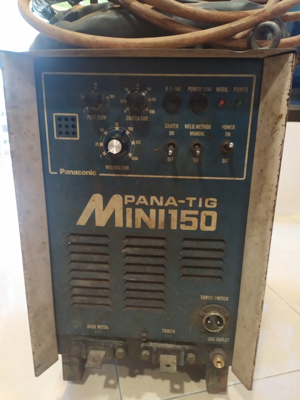 ขายถูก - ตู้เชื่อมสแตนเลส เครื่องเชื่อม TIG ยี่ห้อ Panasonic รุ่น Mini-tig 150