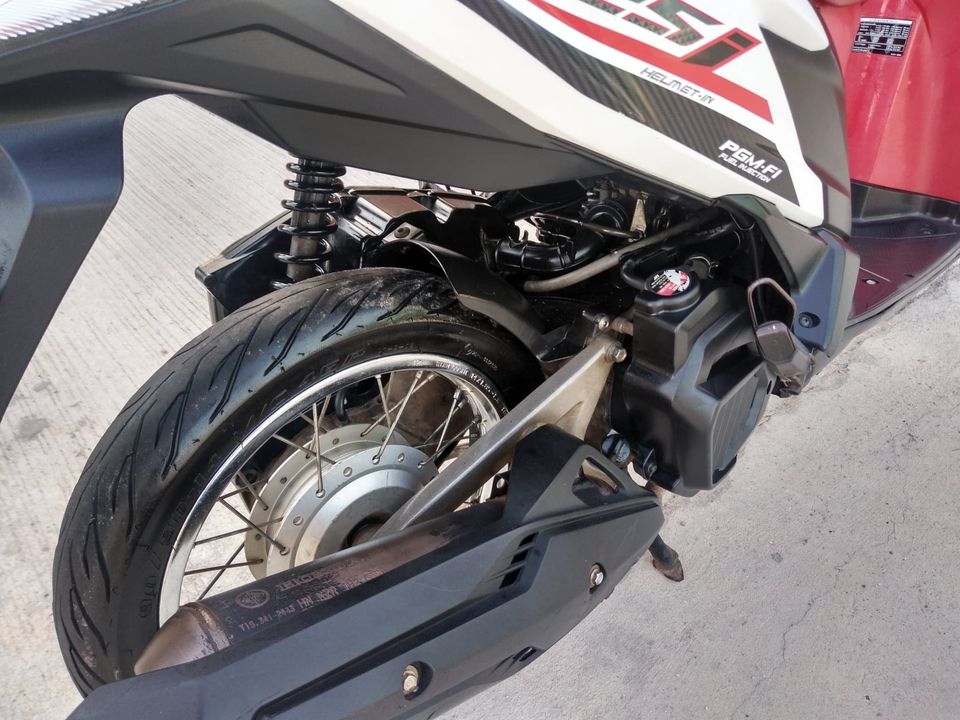 Honda click 125i ปี 2014 Honda click 125i ปี 2014