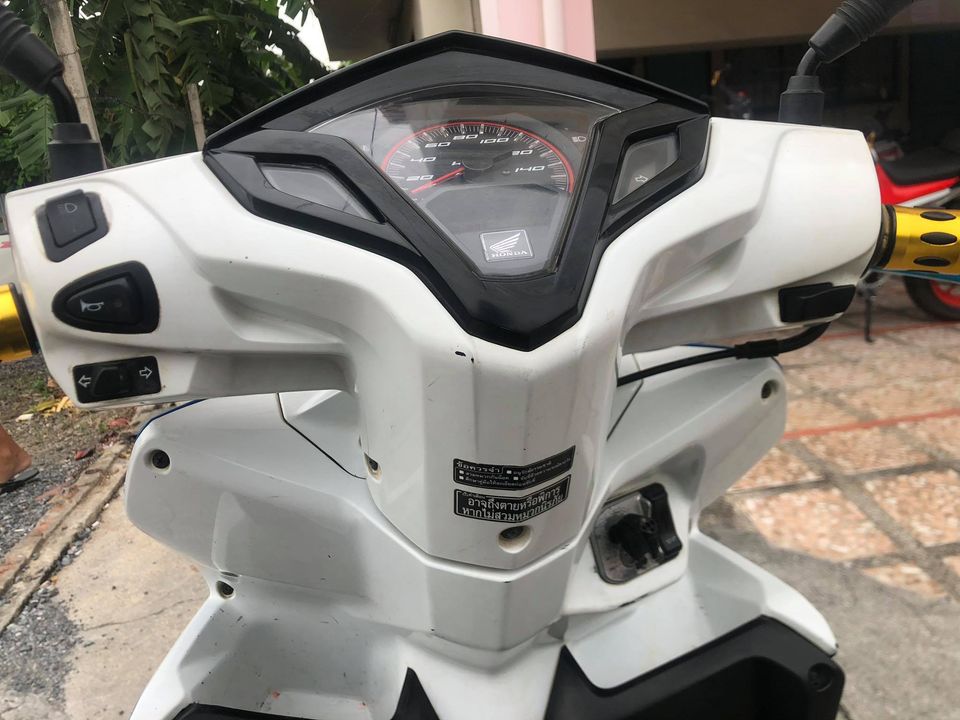 HONDA click i 125 ปี 2012 HONDA click i 125 ปี 2012