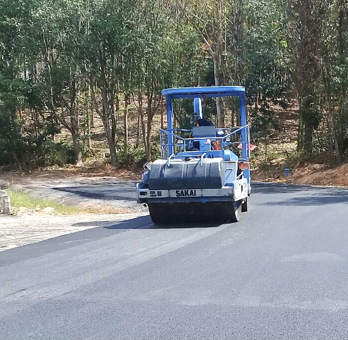 รถบดล้อเหล็กSAKAI Sw850 เล่มทะเบียน รถพร้อมใช้Tel.0909758978ชายตู่