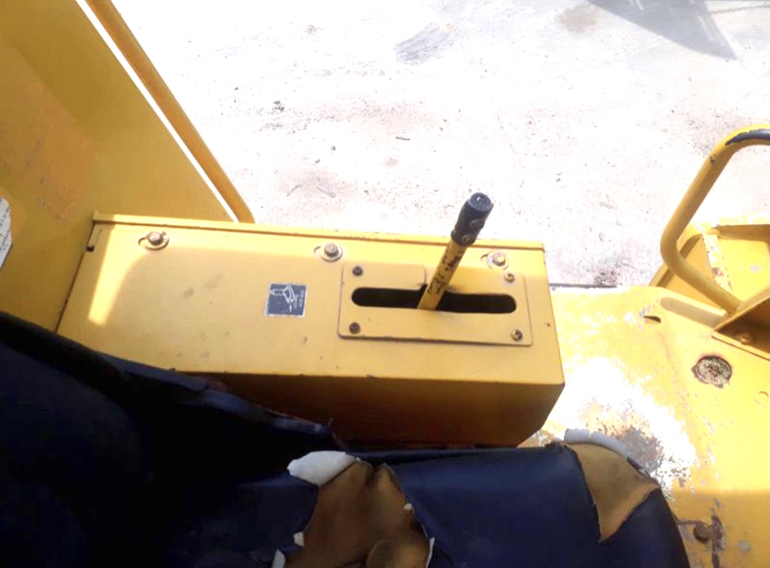 1,380,000”รถบดซาไกล Sv512TF