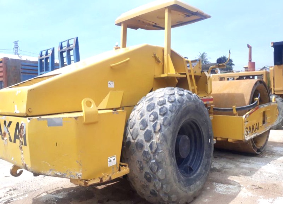 1,380,000”รถบดซาไกล Sv512TF