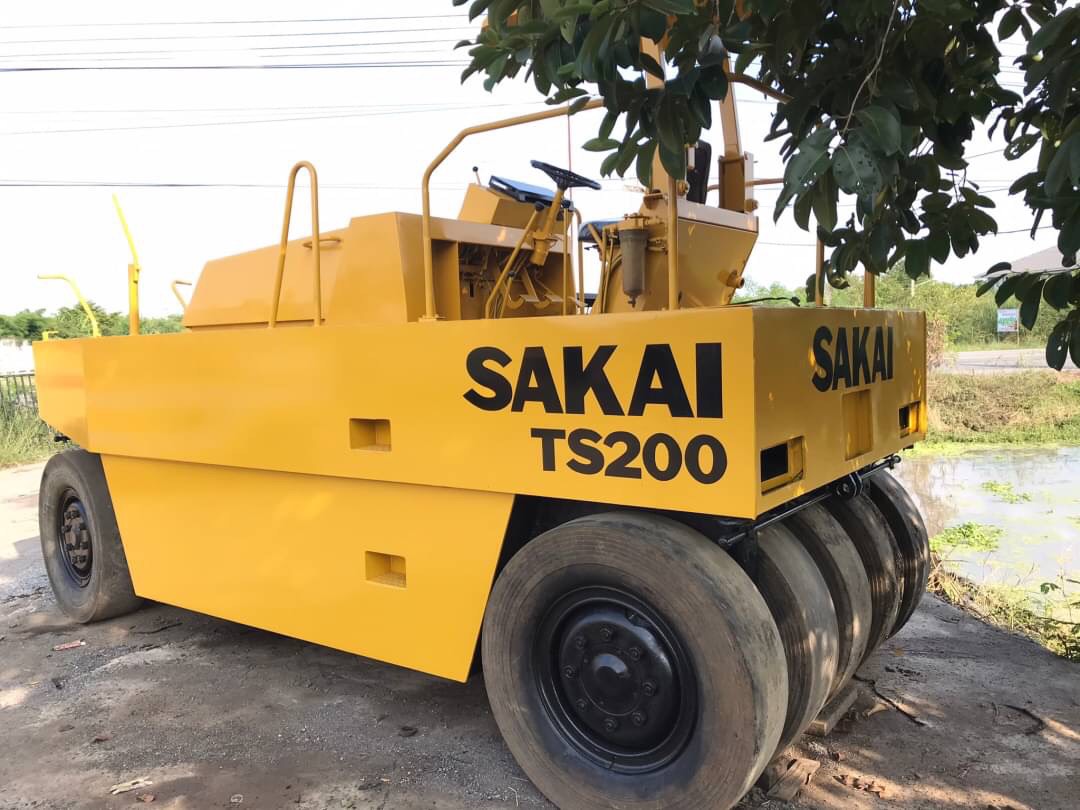 รถบด9ล้อยาง Sakai TS200 เอกสารเล่ม พร้อมใช้