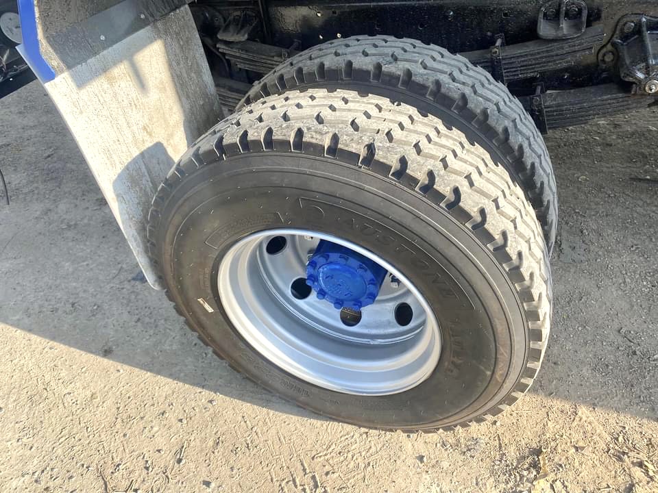 212 เเรง ปี 57 ดั้มยาว 4 เมตร ยางใหม่ 6 เส้น เครดิดดีดาวน์ 80000 212 เเรง ปี 57 ดั้มยาว 4 เมตร ยางใหม่ 6 เส้น เครดิดดีดาวน์ 80000