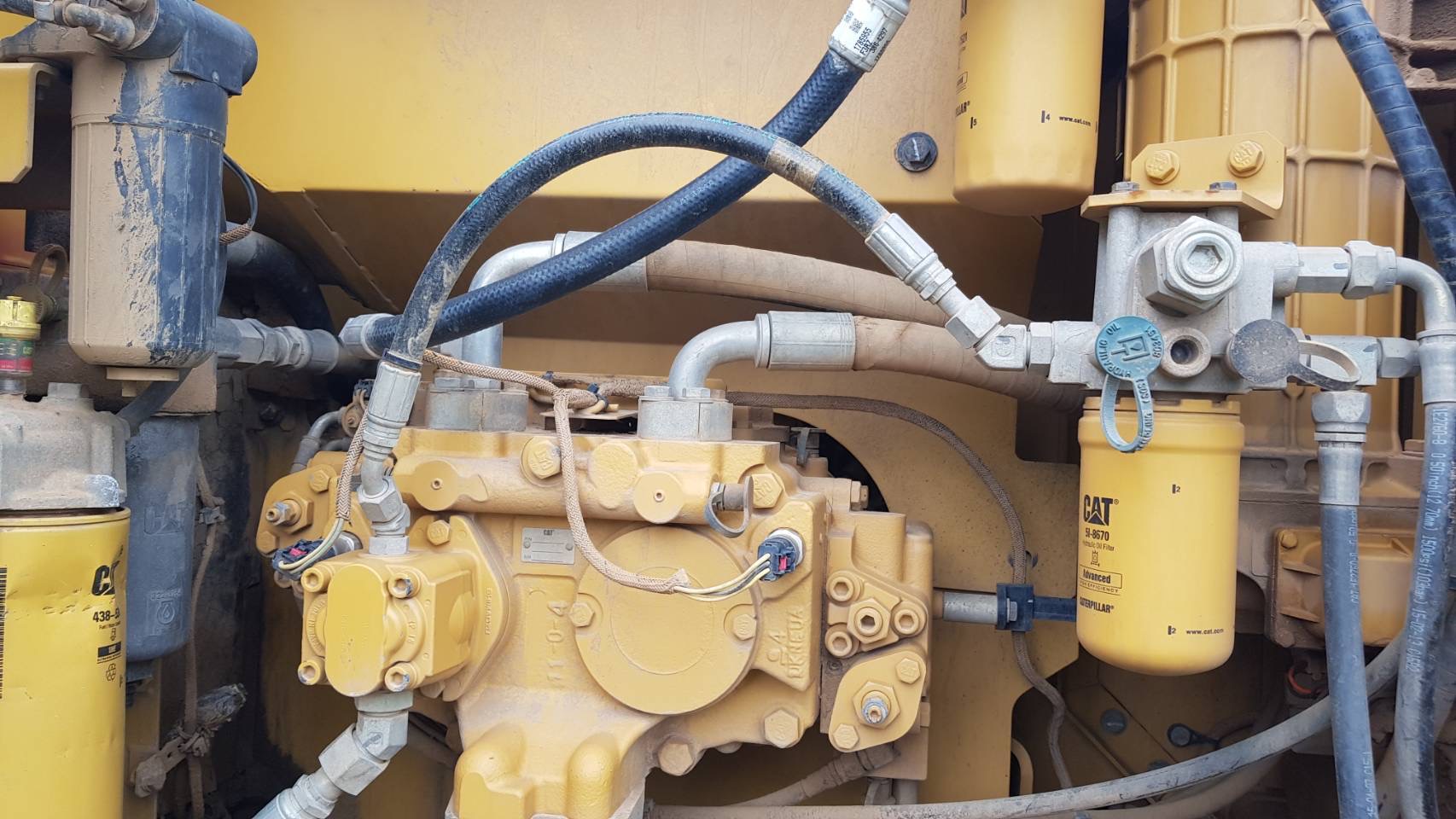 CAT 320D2 เล่มทะเบียน 