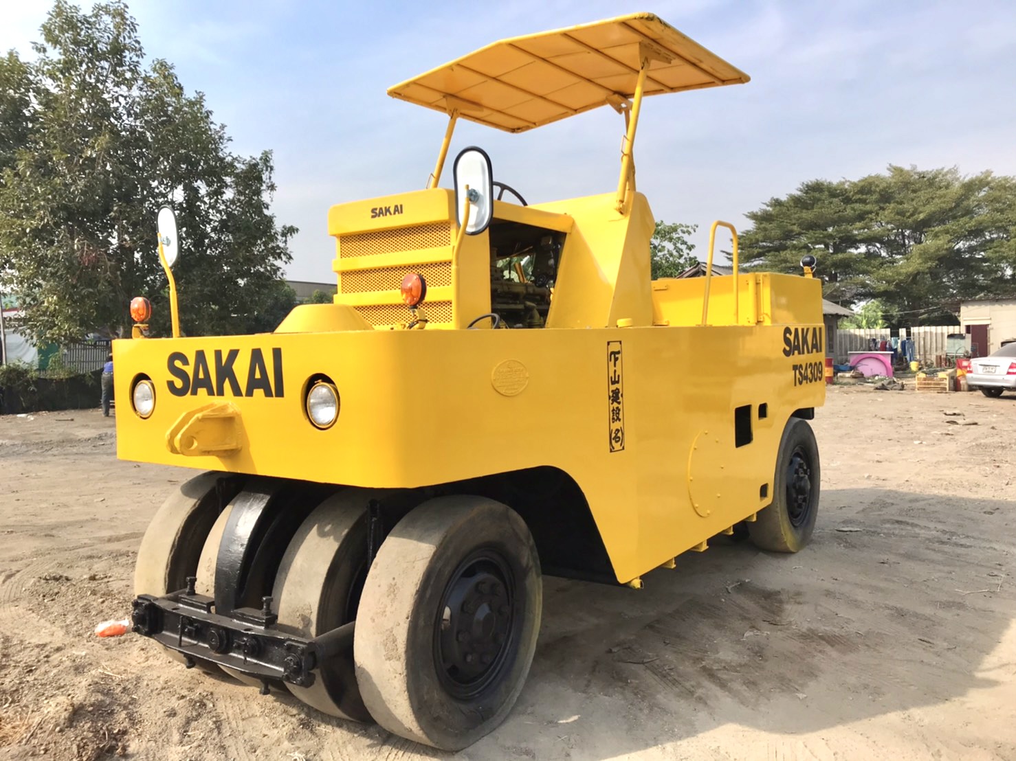 SAKAI TS4309 ราคา380,000 เล่มทะเบียน