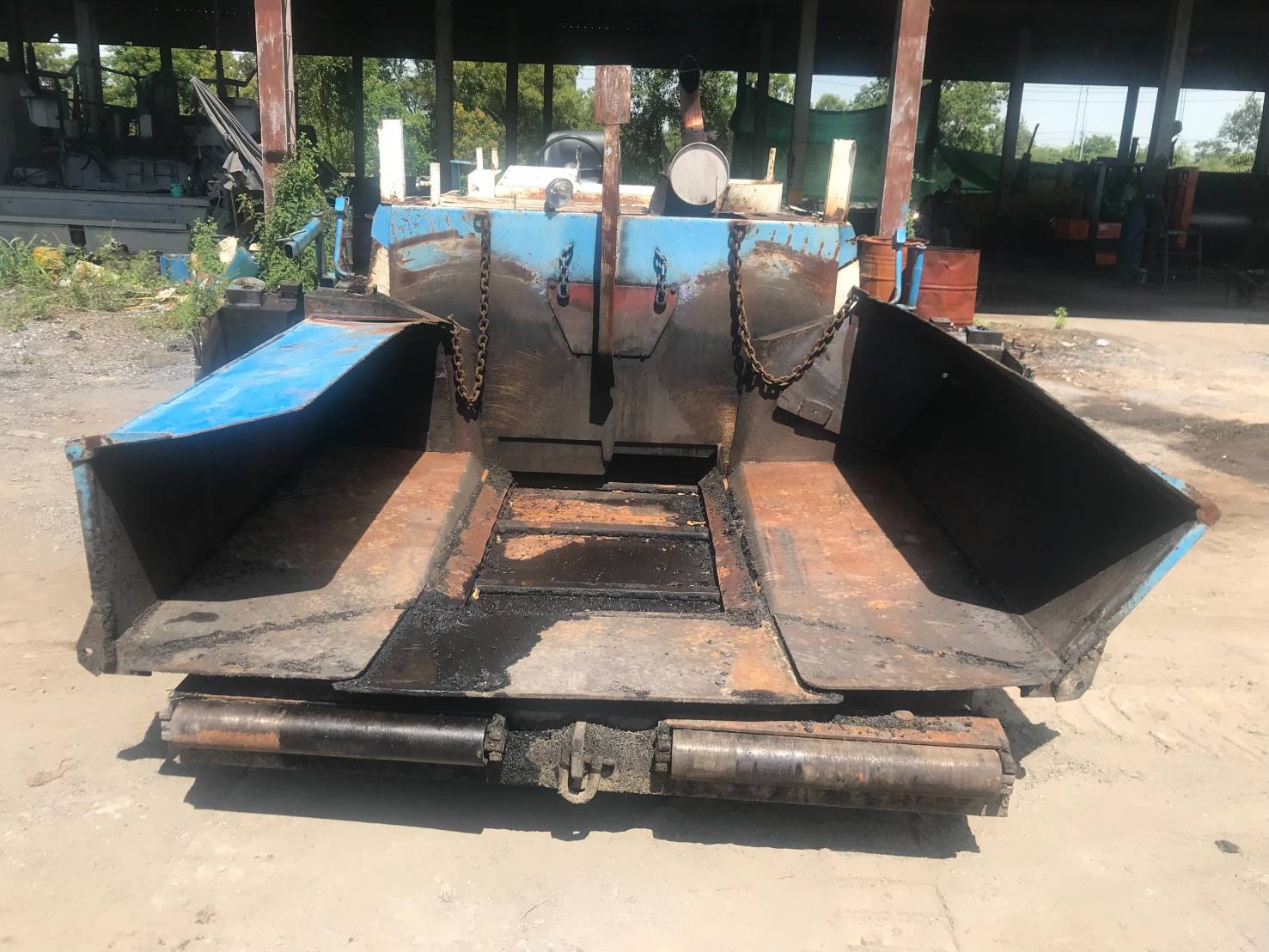 รถปูยางมือสอง ล้อยาง Sumitomo HA-40W 4เมตร 290,000 ล้อแทรค MITSU 40C 4เมตร 260,000