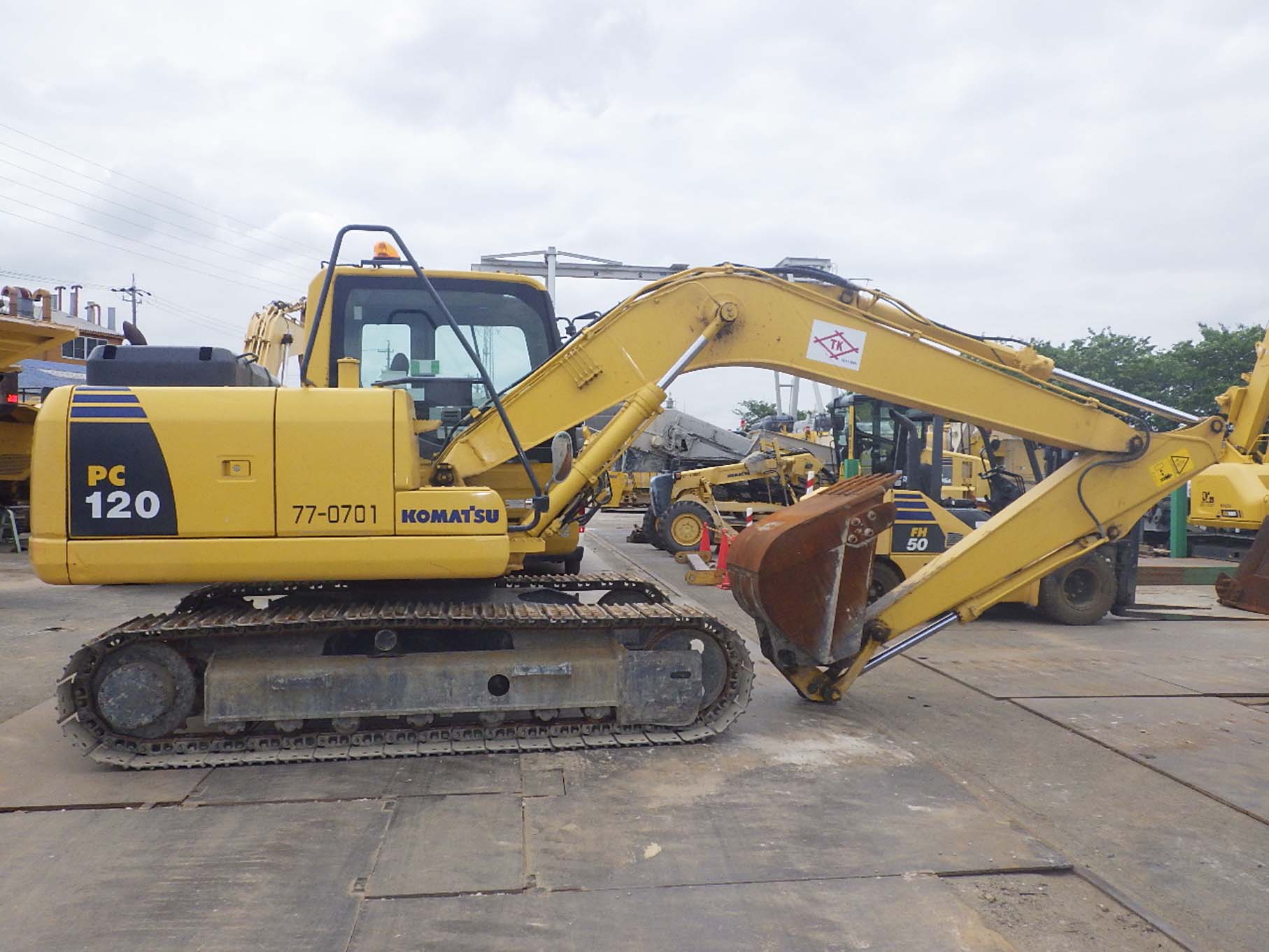 ถึงไทยสัปดาห์หน้า Komatsu PC120-8 จากญี่ปุ่น 092-929-9942 ธีรเทพ ถึงไทยสัปดาห์หน้า Komatsu PC120-8 จากญี่ปุ่น 092-929-9942 ธีรเทพ