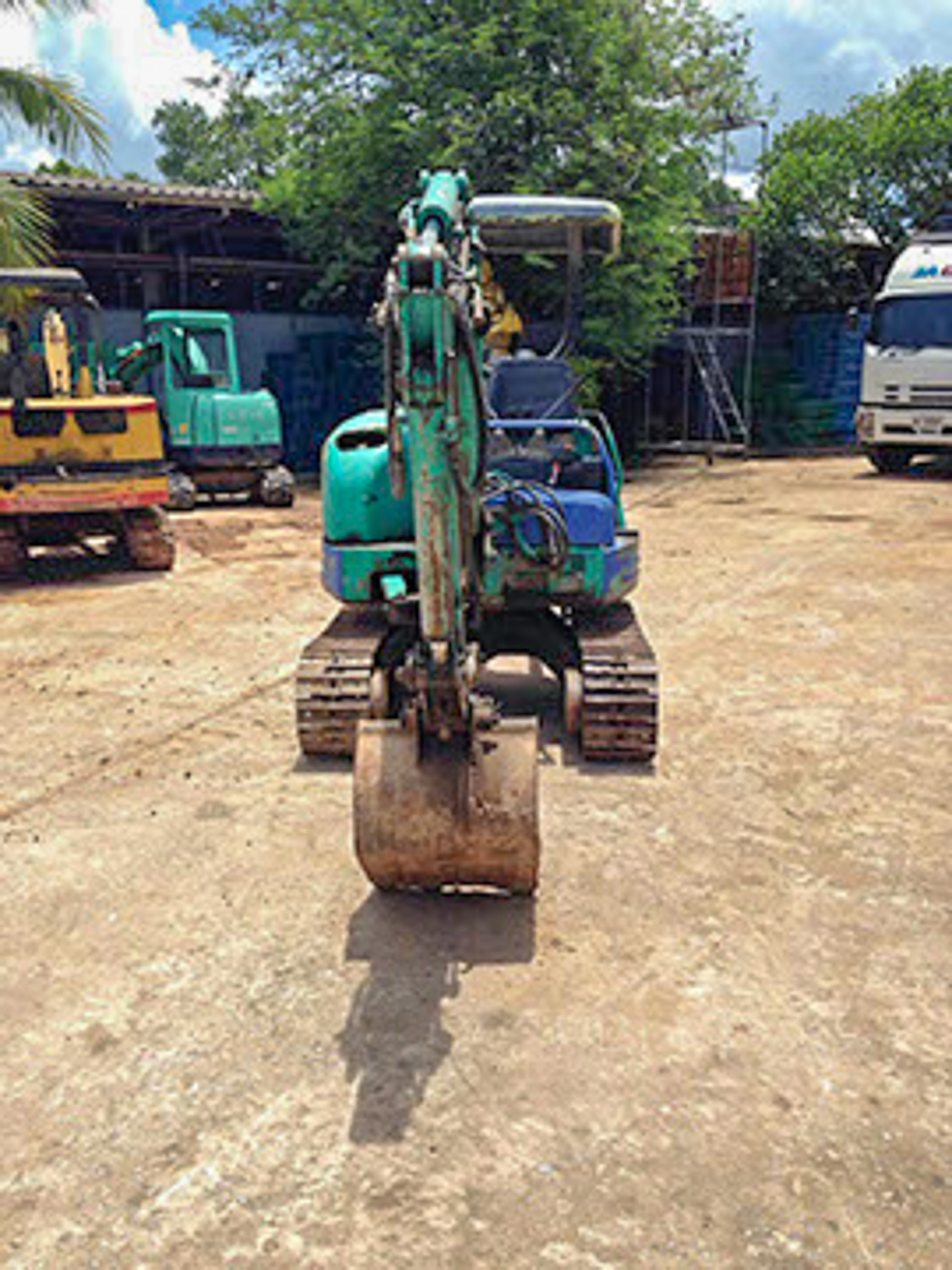 รถขุดมือสอง KOMATSU รุ่น PC30 ขนาด 3 ตัน มือสอง [เบอร์ 10]