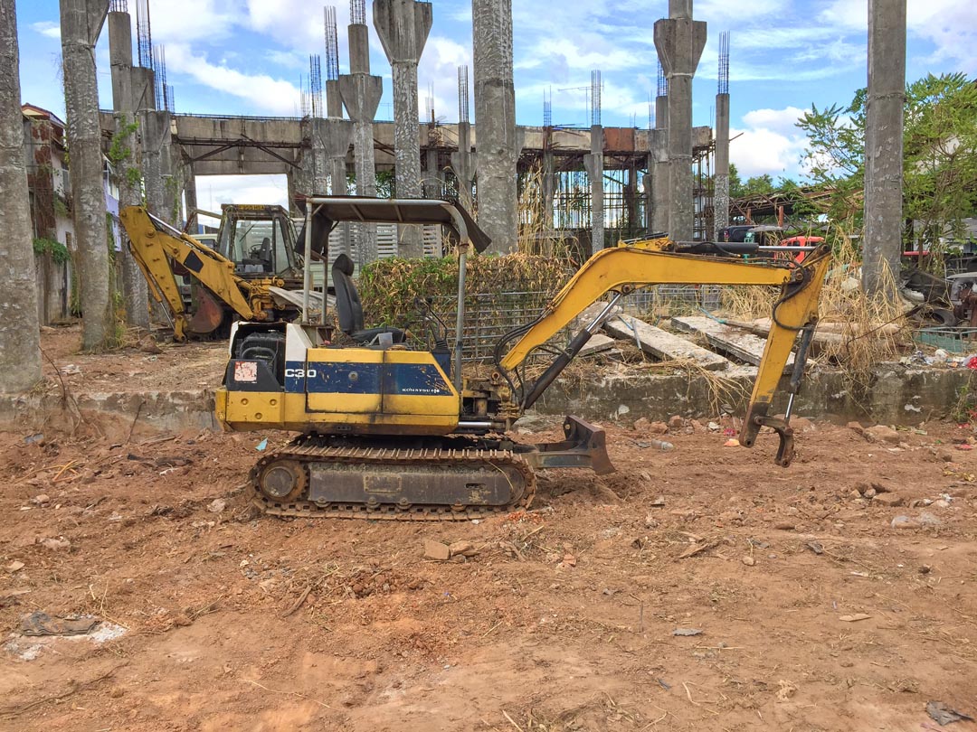 รถขุดเล็ก KOMATSU รุ่น PC30-1 ขนาด 3 ตัน [เบอร์ 14]