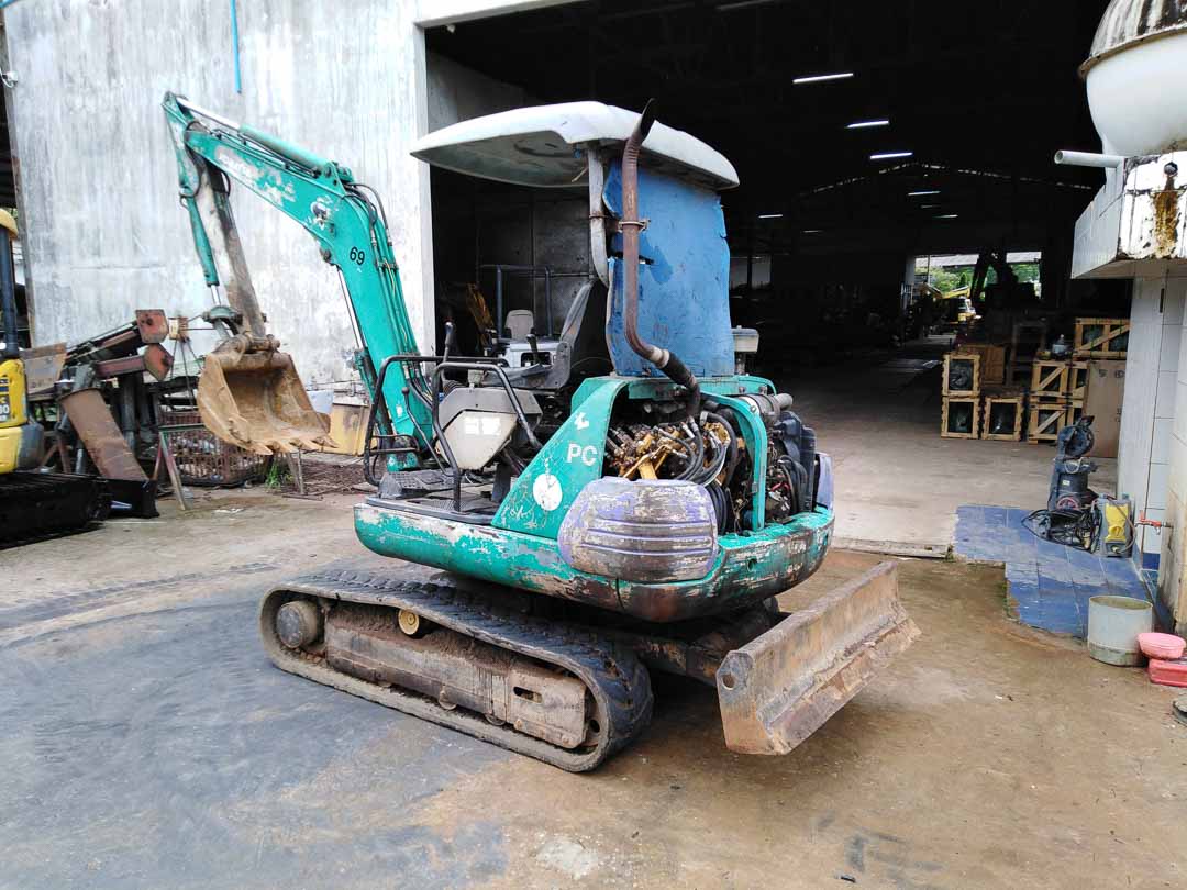 รถขุดมือสอง KOMATSU PC30-7 ขนาด 3 ตัน [เบอร์ 26]