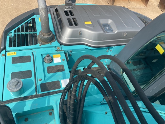 ขายรถขุด KOBELCO SK135SR-2 YY06 ปี 2011 นำเข้าจากญี่ปุ่น สภาพสวยพร้อมใช้ มีVDOการทำงานครับ