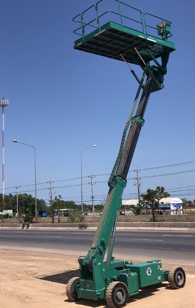 ขายรถกระเช้า HANIX HZ90W นำเข้าจากญี่ปุ่น สภาพสวยพร้อมใช้ มีVDOการทำงานครับ