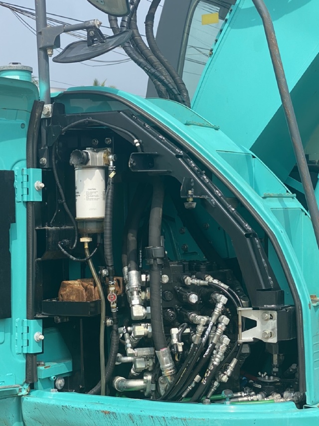 ขายรถขุด KOBELCO SK135SR-2 YY06 ปี 2011 นำเข้าจากญี่ปุ่น สภาพสวยพร้อมใช้ มีVDOการทำงานครับ