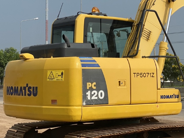 ขายรถขุด KOMATSU PC120-8 ปี 2011 นำเข้าจากญี่ปุ่น สภาพสวยพร้อมใช้ มีVDOการทำงานครับ