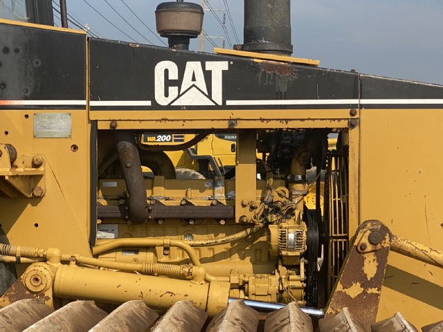 ขายรถดันดิน CAT D3C ปี 2002 นำเข้าจากญี่ปุ่น สภาพพร้อมใช้ มีVDOการทำงานครับ