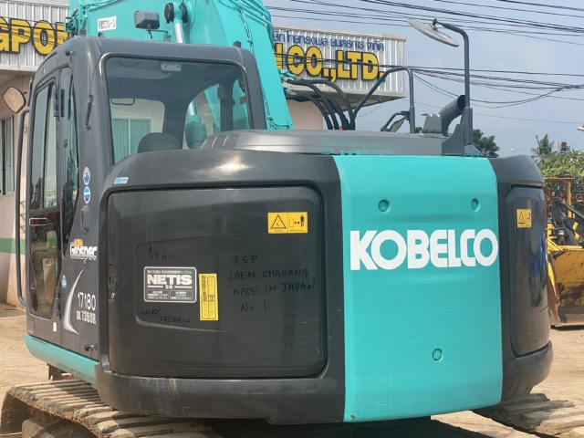 ขายรถขุด KOBELCO SK135SR-2 YY06 ปี 2011 นำเข้าจากญี่ปุ่น สภาพสวยพร้อมใช้ มีVDOการทำงานครับ