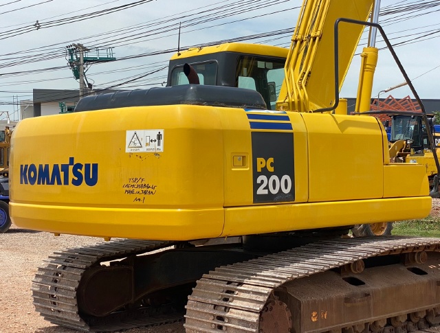 ขายรถขุด KOMATSU PC200LC-7 อาร์มยาวพิเศษ 15 เมตร นำเข้าจากญี่ปุ่น สภาพสวยพร้อมใช้ มีVDOการทำงานครับ