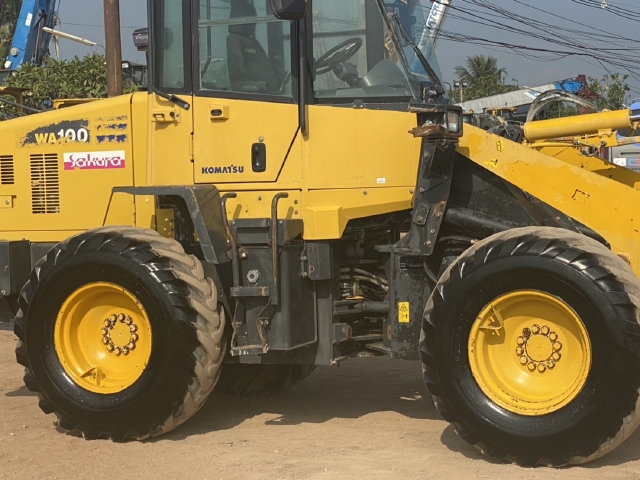 ขายรถตักล้อยาง KOMATSU WA100-6 นำเข้าจากญี่ปุ่น สภาพสวยพร้อมใช้