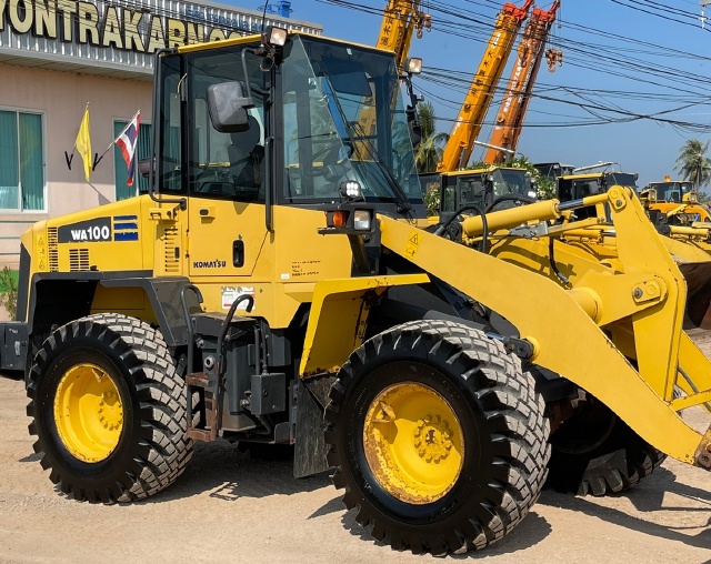 ขายรถตักล้อยาง KOMATSU WA100-5 นำเข้าจากญี่ปุ่น พร้อมใช้ มีVDOการทำงานครับ
