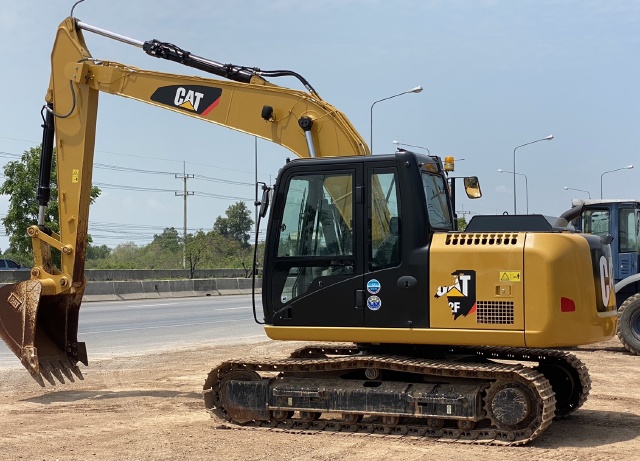 ขายรถขุด CAT 312FGC ปี 2016 นำเข้าจากญี่ปุ่น พร้อมใช้ มีVDOการทำงานครับ