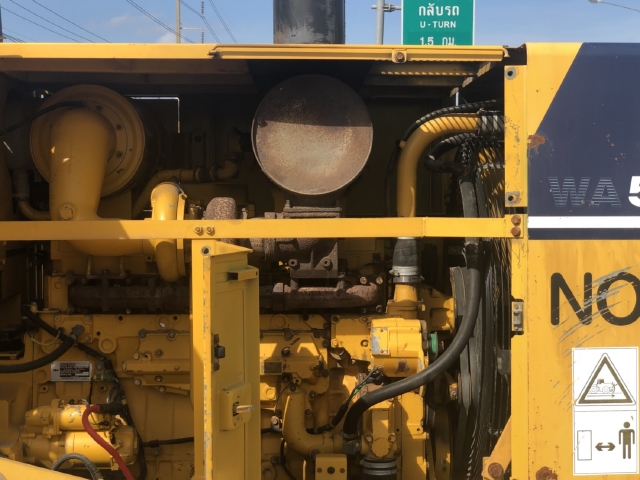 ขายรถตักล้อยาง KOMATSU WA500-1 นำเข้าจากญี่ปุ่น สภาพสวยพร้อมใช้ มีVDOการทำงานครับ