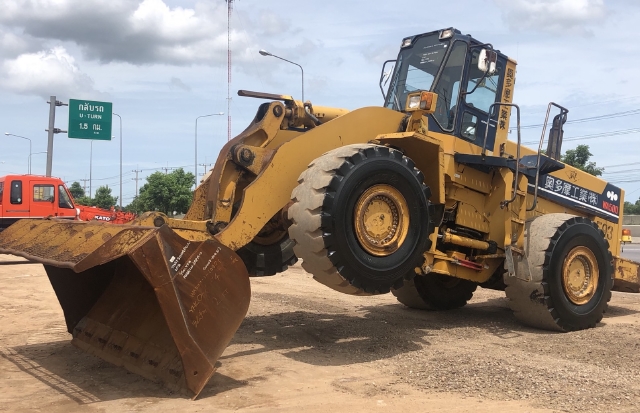 ขายรถตักล้อยาง KOMATSU WA500-1 นำเข้าจากญี่ปุ่น สภาพสวยพร้อมใช้ ขายรถตักล้อยาง KOMATSU WA500-1 นำเข้าจากญี่ปุ่น สภาพสวยพร้อมใช้