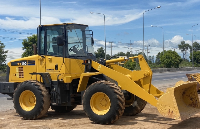 ขายรถตักล้อยาง KOMATSU WA100-6 ปี 2012 แขนยาวพิเศษ นำเข้าจากญี่ปุ่น สภาพสวยพร้อมใช้ มีVDOการทำงานครั ขายรถตักล้อยาง KOMATSU WA100-6 ปี 2012 แขนยาวพิเศษ นำเข้าจากญี่ปุ่น สภาพสวยพร้อมใช้ มีVDOการทำงานครั