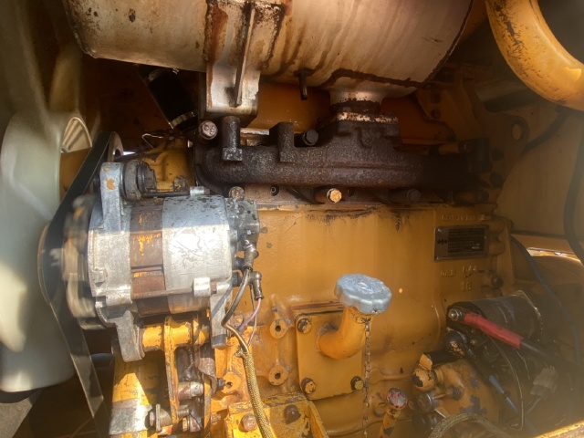 ขายรถตักล้อยาง KOMATSU 510 กรองเดี่ยว นำเข้าจากญี่ปุ่น สภาพพร้อมใช้ มีVDOการทำงานครับ