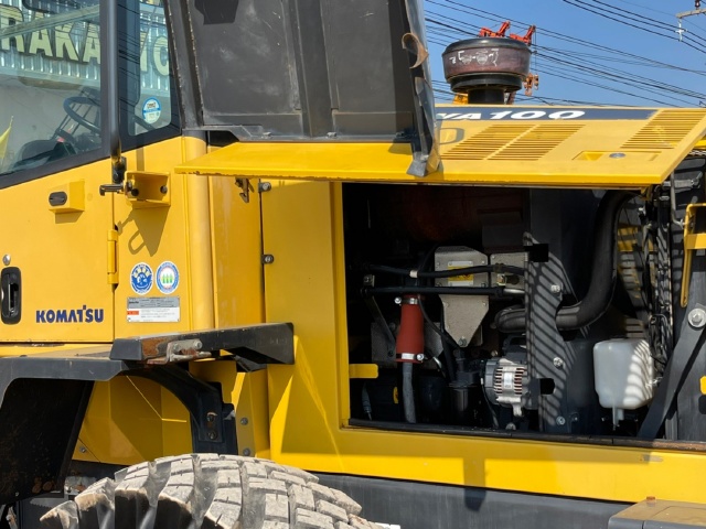 ขายรถตักล้อยาง KOMATSU WA100-5 นำเข้าจากญี่ปุ่น พร้อมใช้ มีVDOการทำงานครับ